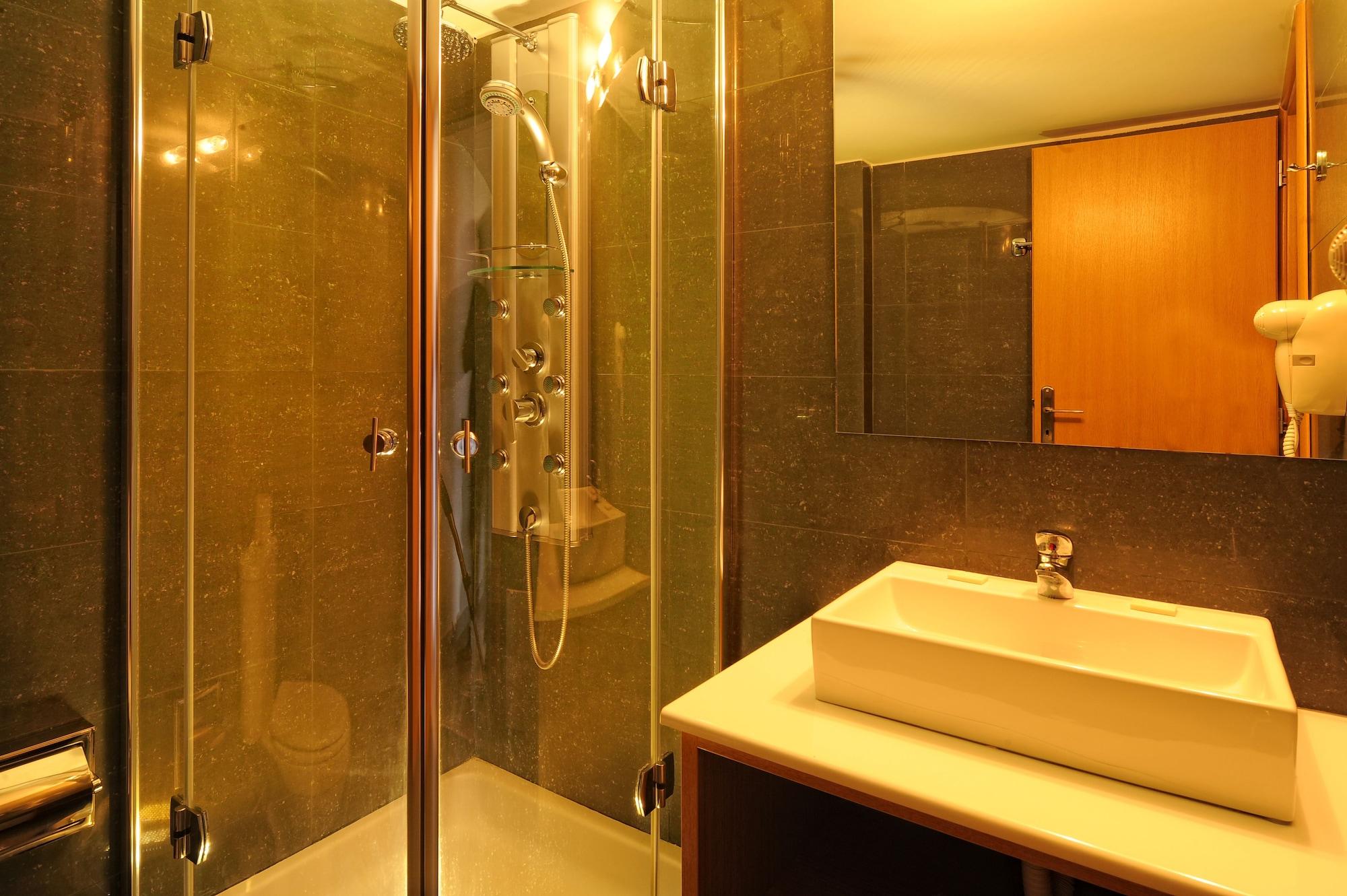 Oasis Beach Hotel - Adults Only أنِساراس المظهر الخارجي الصورة