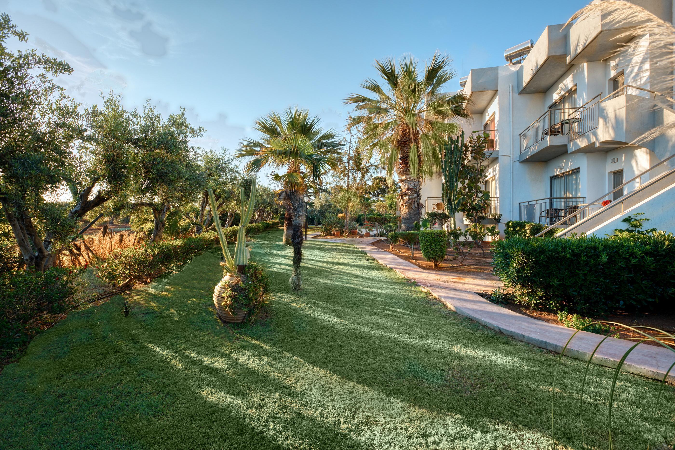 Oasis Beach Hotel - Adults Only أنِساراس المظهر الخارجي الصورة