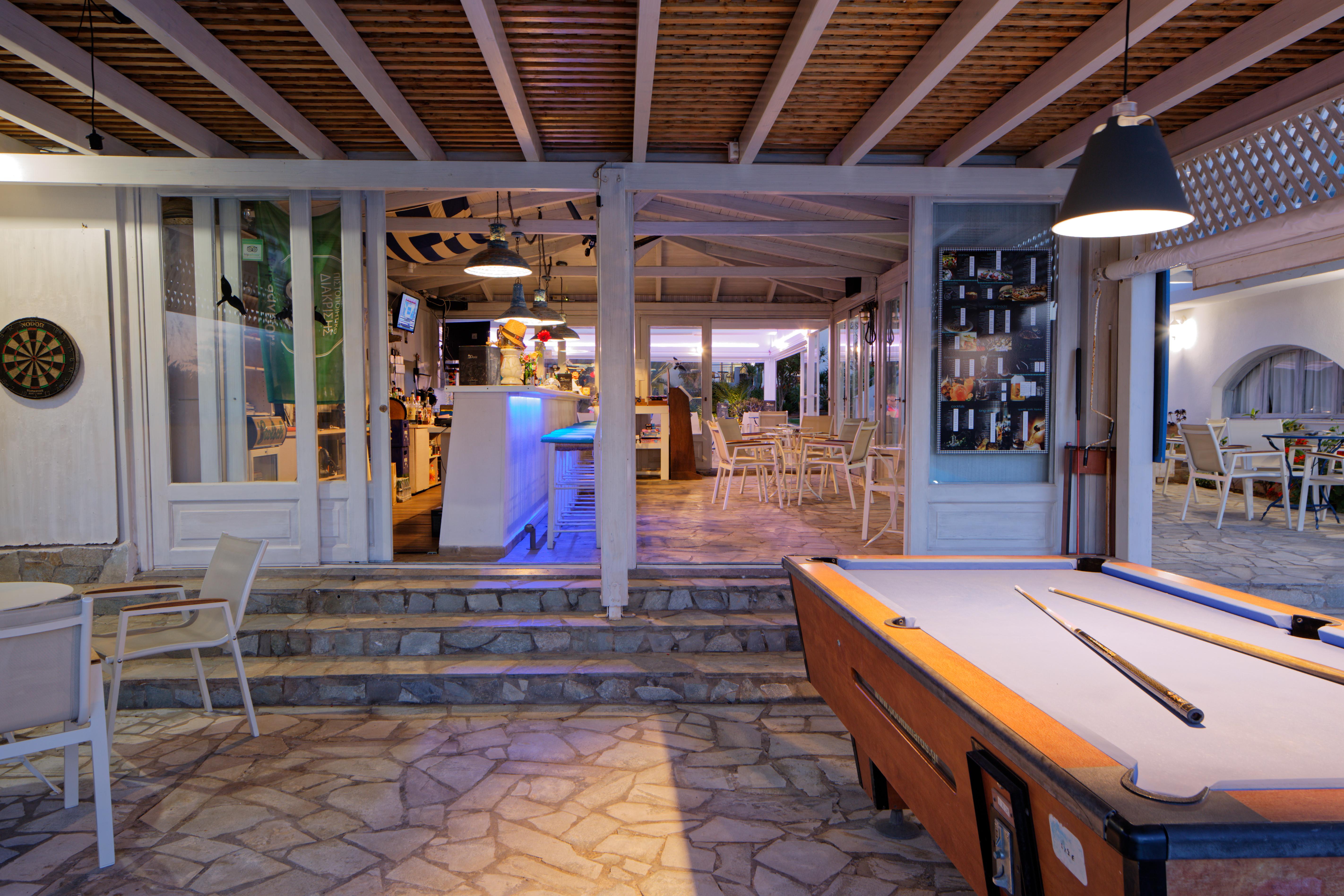 Oasis Beach Hotel - Adults Only أنِساراس المظهر الخارجي الصورة