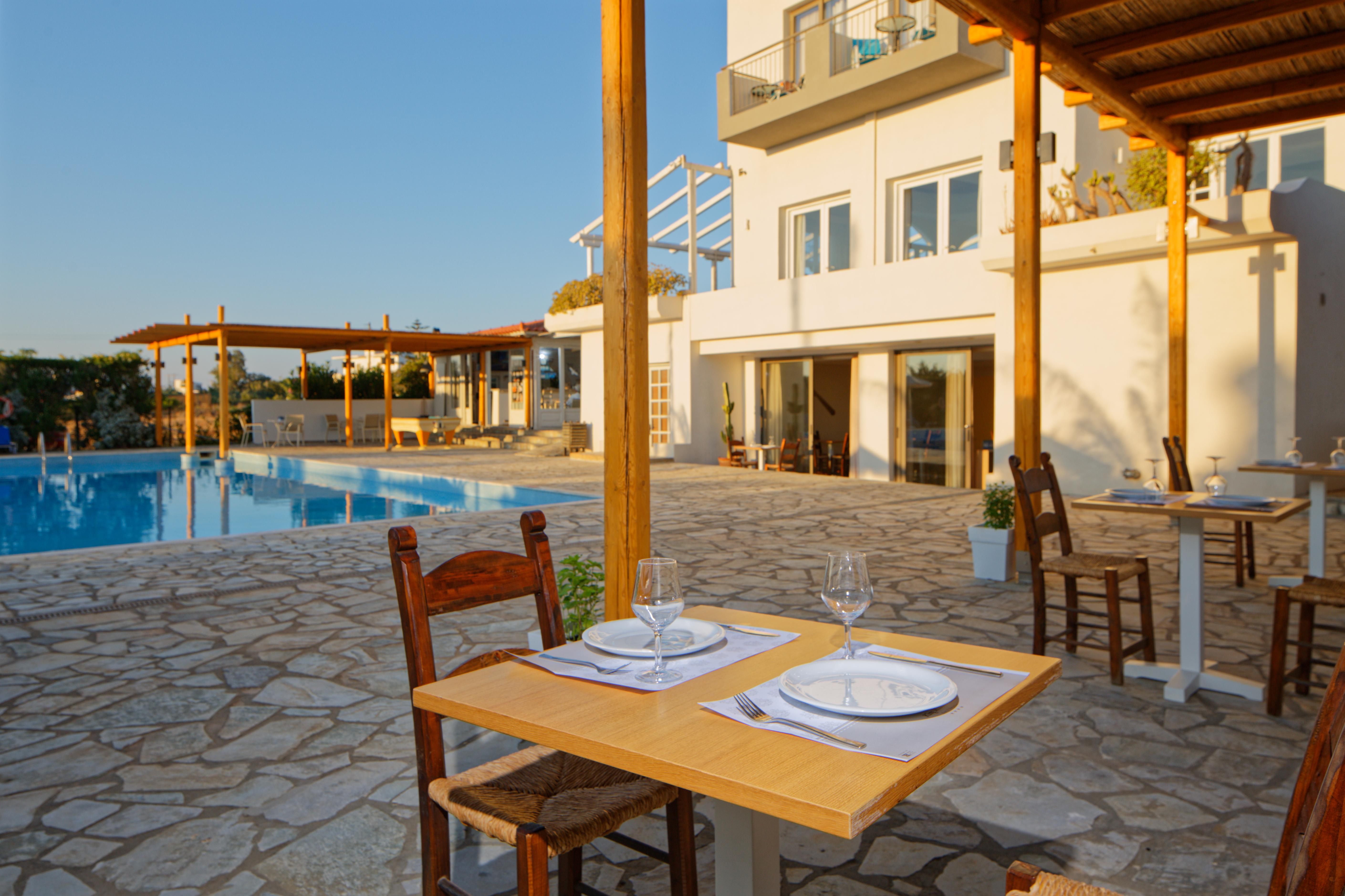 Oasis Beach Hotel - Adults Only أنِساراس المظهر الخارجي الصورة