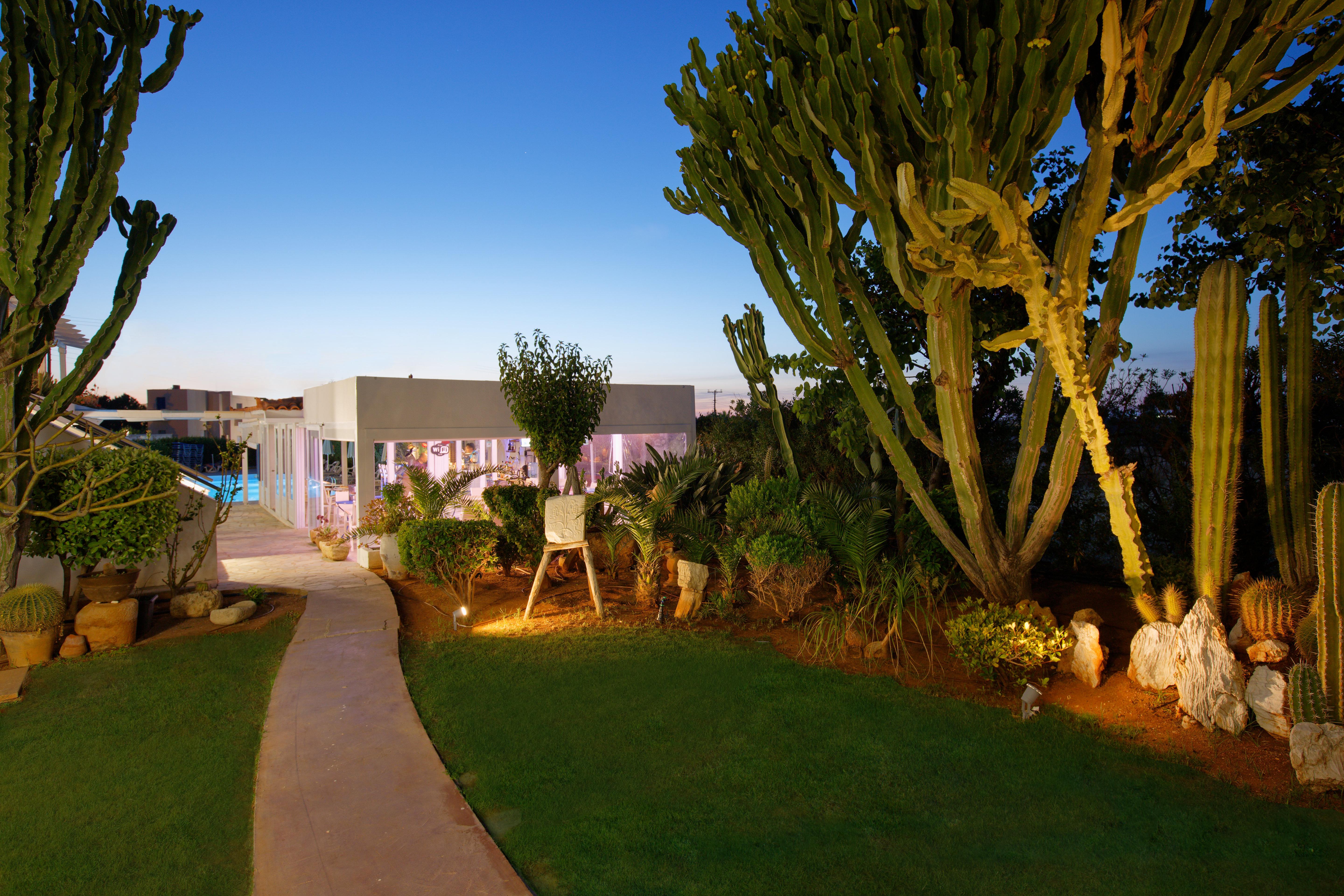 Oasis Beach Hotel - Adults Only أنِساراس المظهر الخارجي الصورة