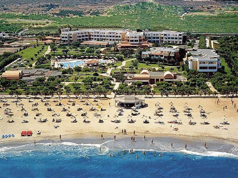 Oasis Beach Hotel - Adults Only أنِساراس المظهر الخارجي الصورة