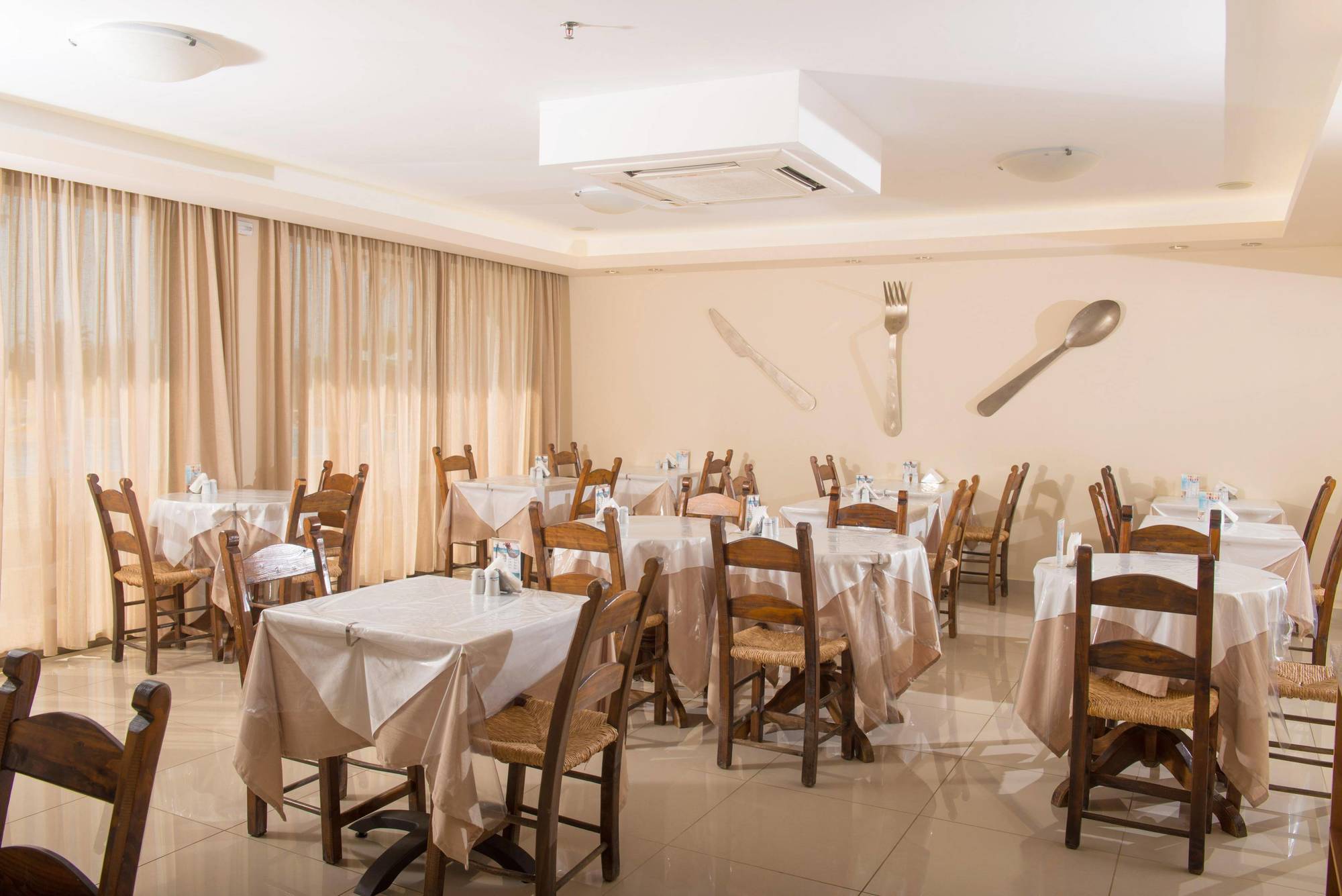 Oasis Beach Hotel - Adults Only أنِساراس المظهر الخارجي الصورة